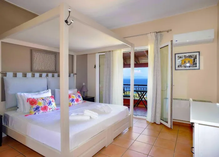Bella Vista & Villa Gaios