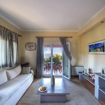Bella Vista & *