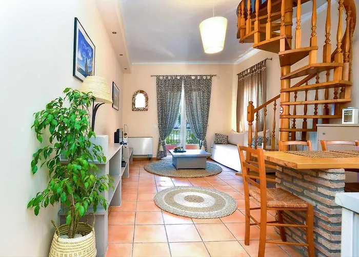 Bella Vista & Villa *