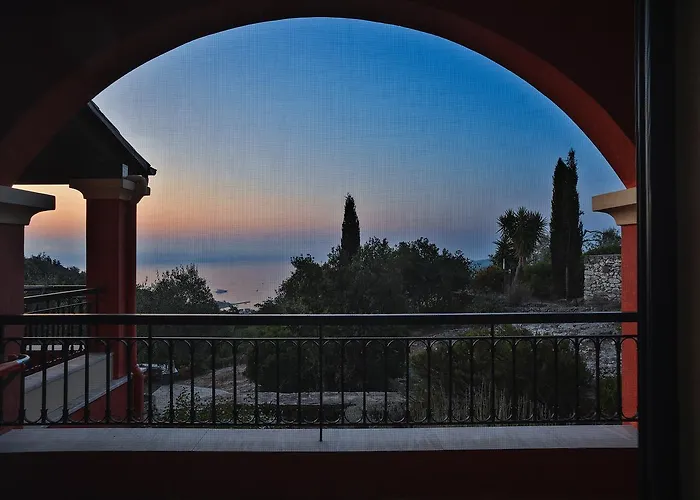 Bella Vista & Gaios
